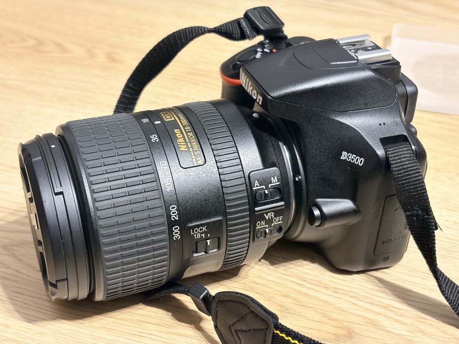 Nikon D3500 18-55, 18-300