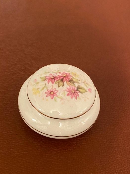 Caixa Limoges de porcelana