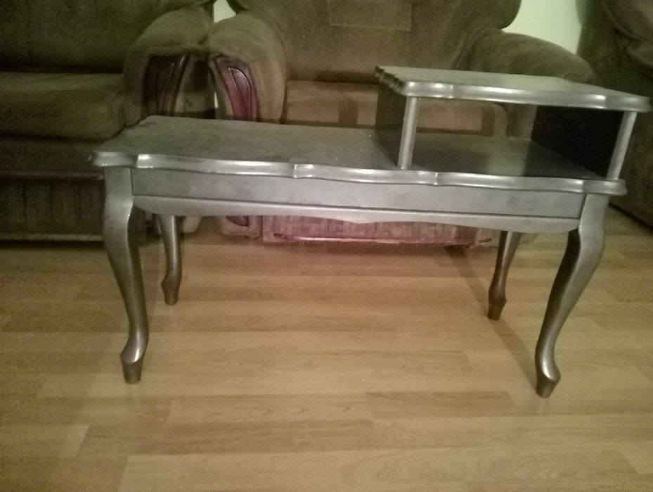 Продам антикварну тумбу реставровану в дуже гарному стані