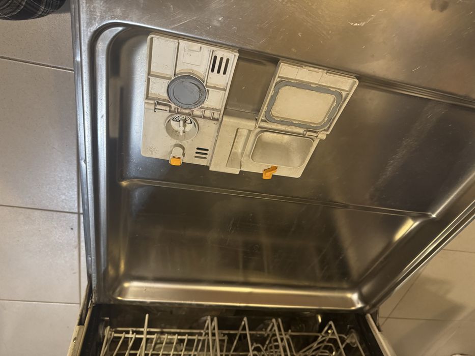 Продам посудомийку