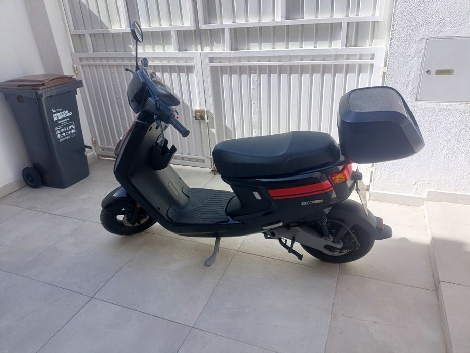 Mota elétrica - matriculada 50cc