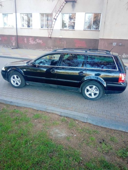 Продам Пасат б5+. 1.6 газ, бензин.МРІ.