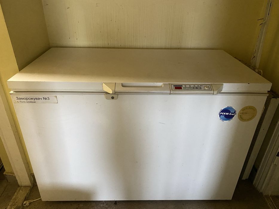 Морозильна камера 280 л Liebher, морозильний ларь