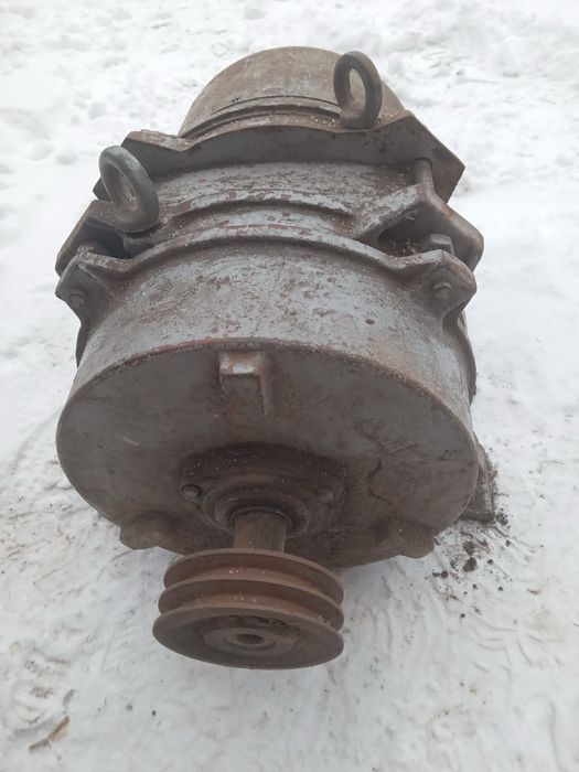 Генератор синхронний