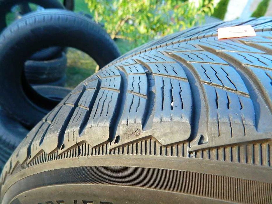 Шина колеса резина R19 235/55 Michelin Pilot Alpin 4шт Зима