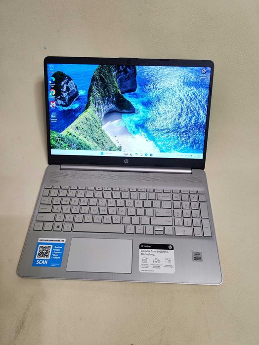 Ноутбук HP 15-DY1043DX 15.6" Core i5-1035G1/DDR4 12Gb/256SSD