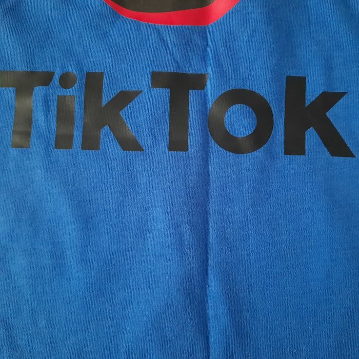 T-shirty TIK TOK
