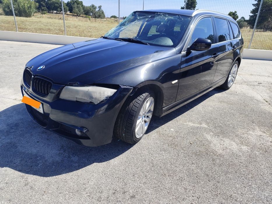 BMW 320 D A 2011