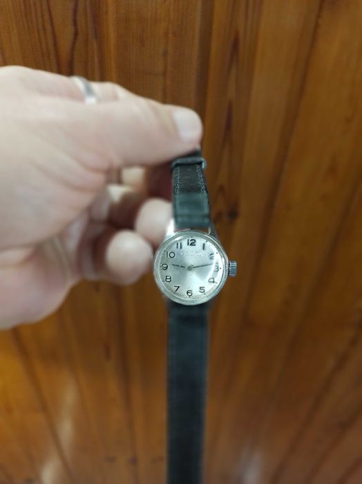 CAUNY Relógio de senhora