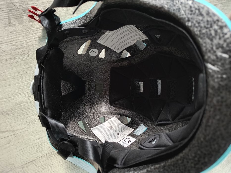 Kask dziecięcy RADVIK rozm. L na rolki deskorolkę rower