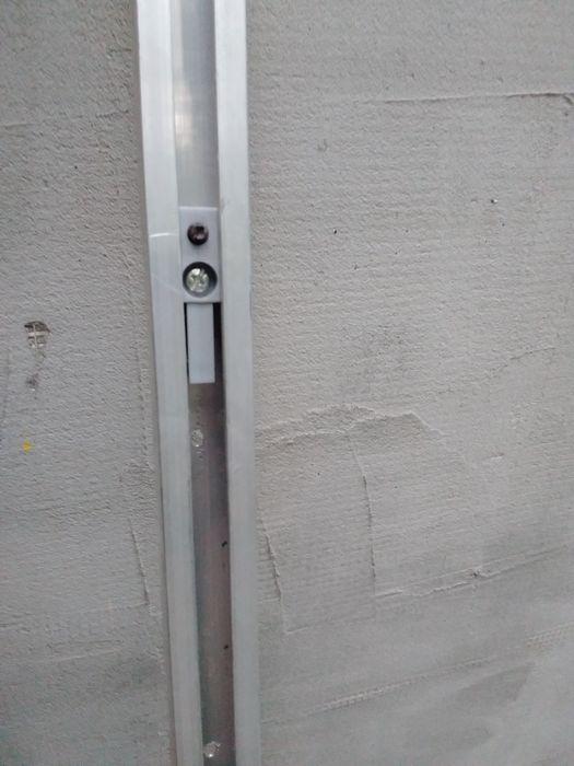 Направляющая для раздвижных межкомнатных дверей до 60 кг