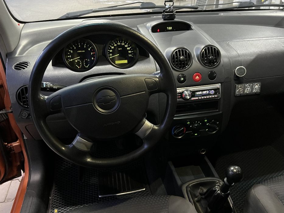 Chevrolet aveo t200 1.5