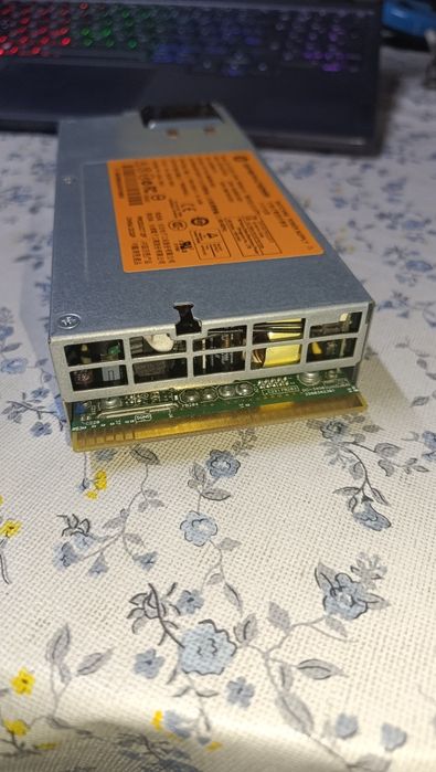 Fonte de Alimentação Servidor HP 750W (DPS-750AB-3 A / 660183-001)