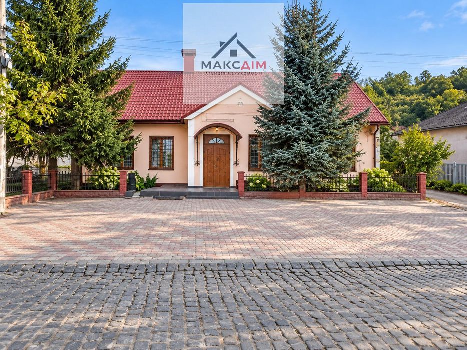 Продається приміщення в Чорткові