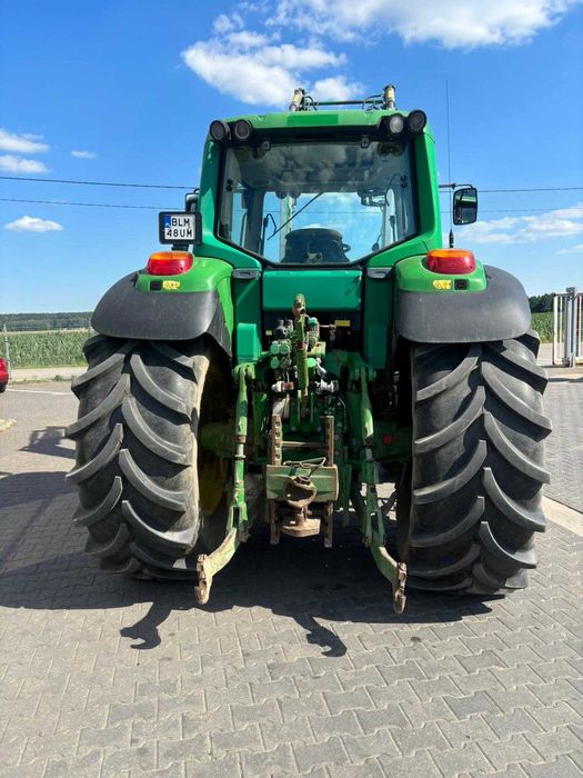 John Deere 6820 z ładowaczem
