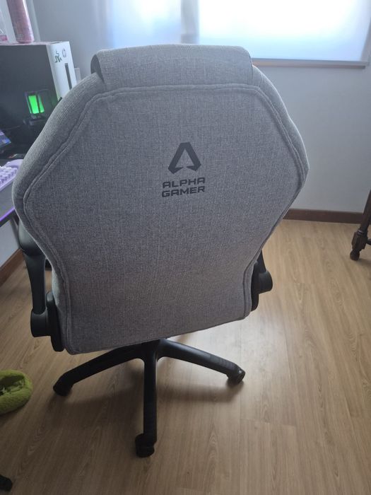 Cadeira gamer como nova