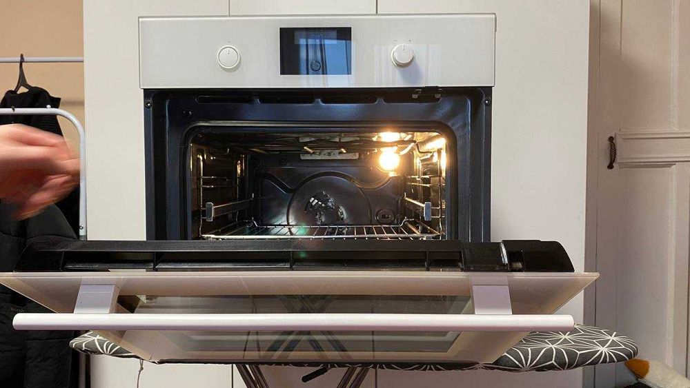 Духовка вбудована духовой шкаф IKEA БЭЮБЛАД (BEYUBLAD).