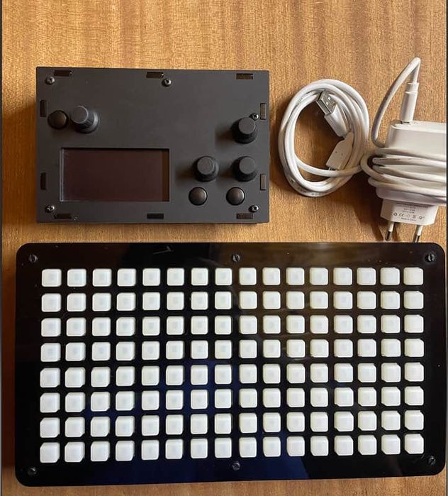 Monome Fates (Norns clone) + 128 grid (Neotrellis)