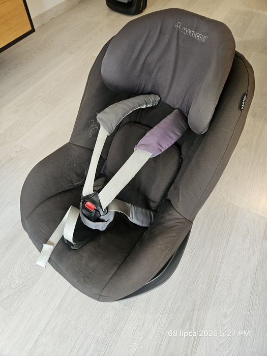 Maxi Cosi Pearl + baza FamilyFix