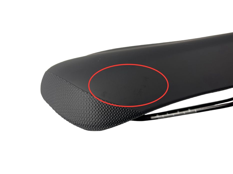 Siodełko rowerowe SELLE ROYAL essenza+ czarne FV / 029-157