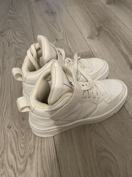 Vendo tenis Breska