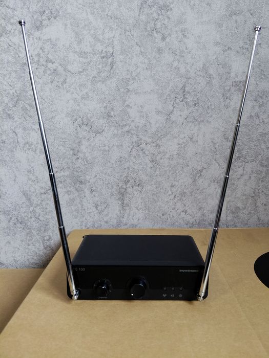 Радіосистема (радіомікрофон) Beyerdynamic tg 100 h-set