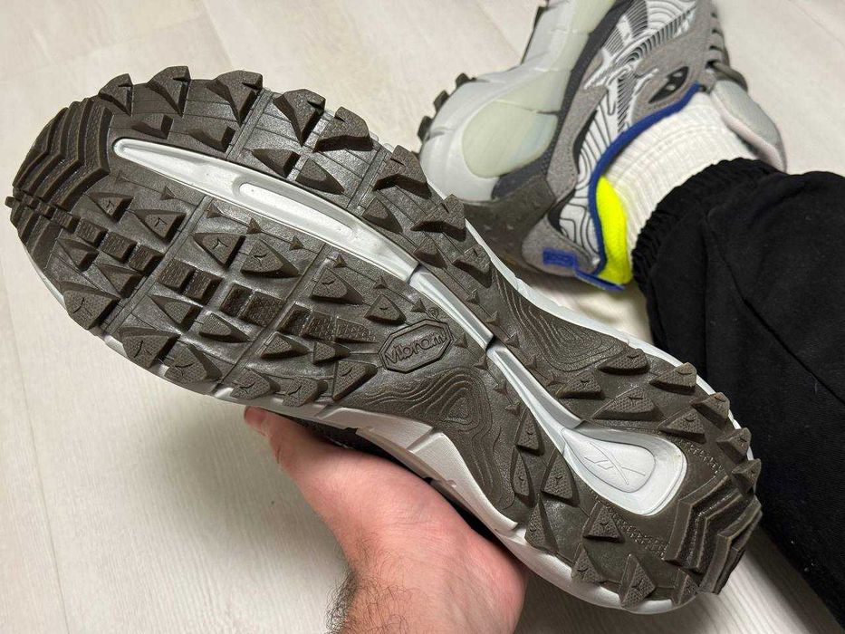 Reebok Zig Kinetica у чорному та сірому кольорі 40-45р.