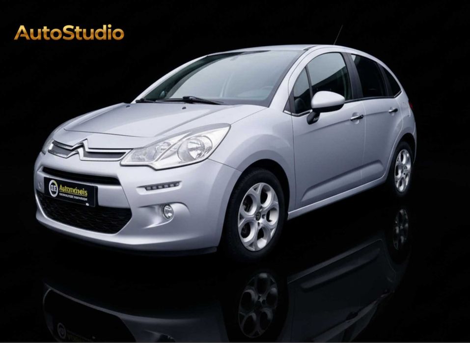 AutoStudio para Stand de Automóveis