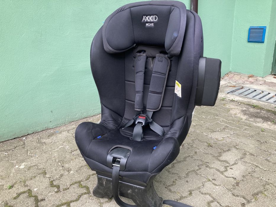 Fotelik samochodowy 9-25 RWF AXKID MOVE (tylem do kieruku jazdy)
