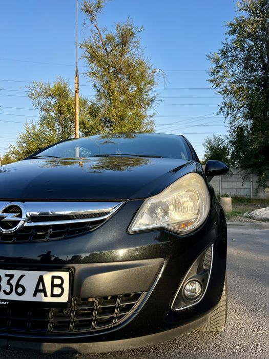 Opel Corsa 2012 • Газ/Бензин • Ідеальний стан