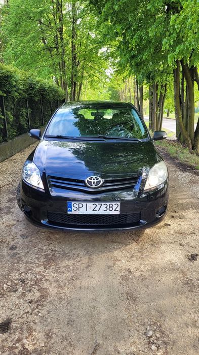 Toyota Auris Sprzedam Toyota AURIS 2011 , z Polskiego salonu , drugi właściciel