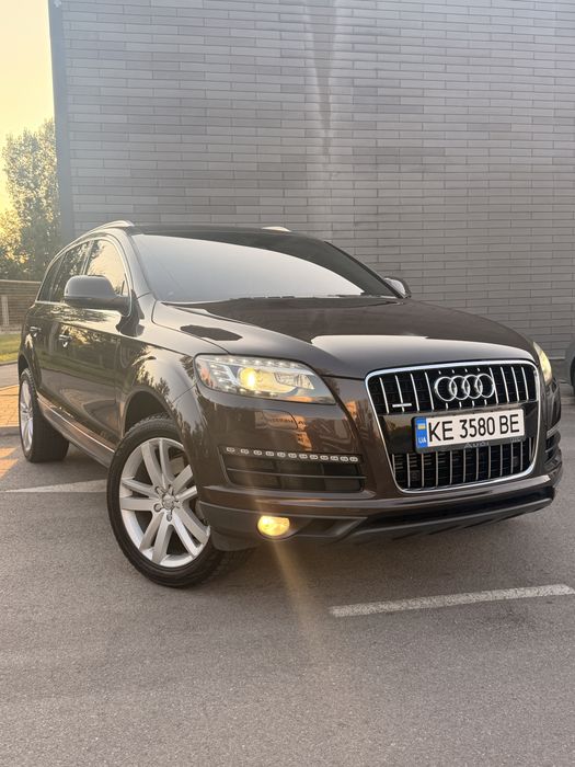 в продаже audi q7 3.0 tfsi компрессор рестайлинг не крашена