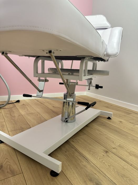 Fotel kosmetyczny hydrauliczny