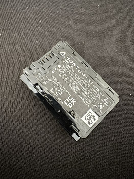 Bateria Sony NP-FZ100 + carregador Patona - Novos!