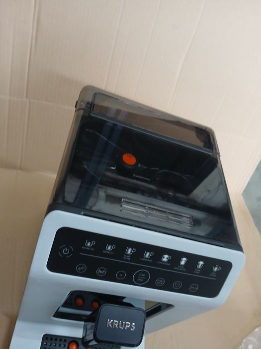 Ekspres Krups EA897 jak nowy