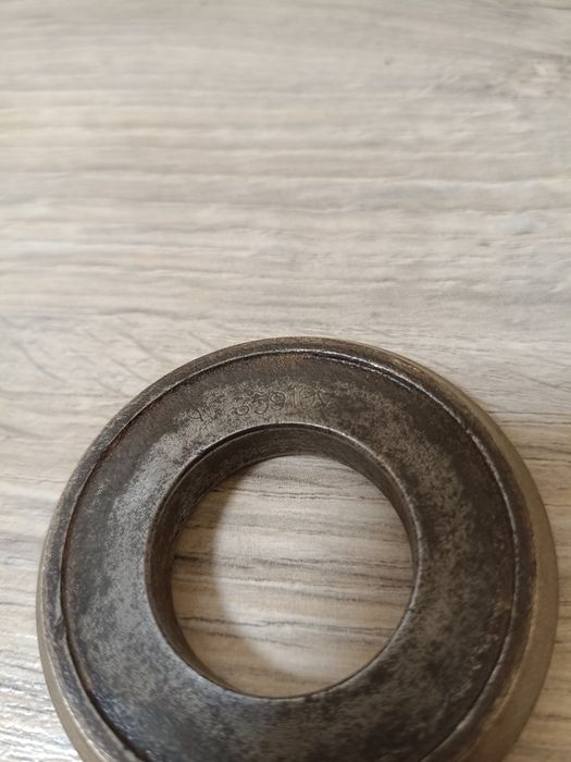 Алмазний круг діаметром 66мм