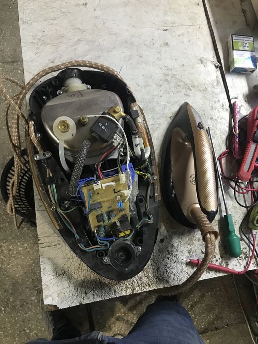 Ремонт побутової техніки / ремонт світильників