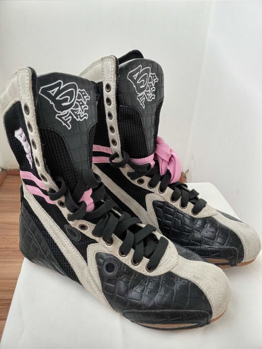 Джазовки( кросовки) us - 7,5 (38) танцевальные