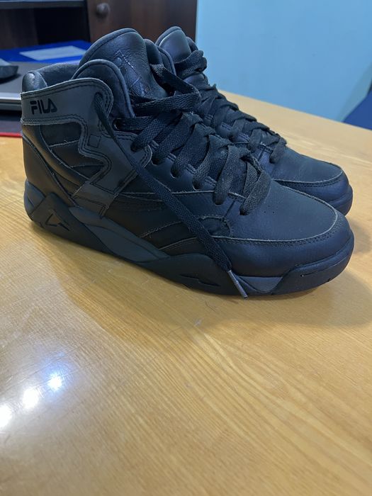 кросівки високі Fila 42