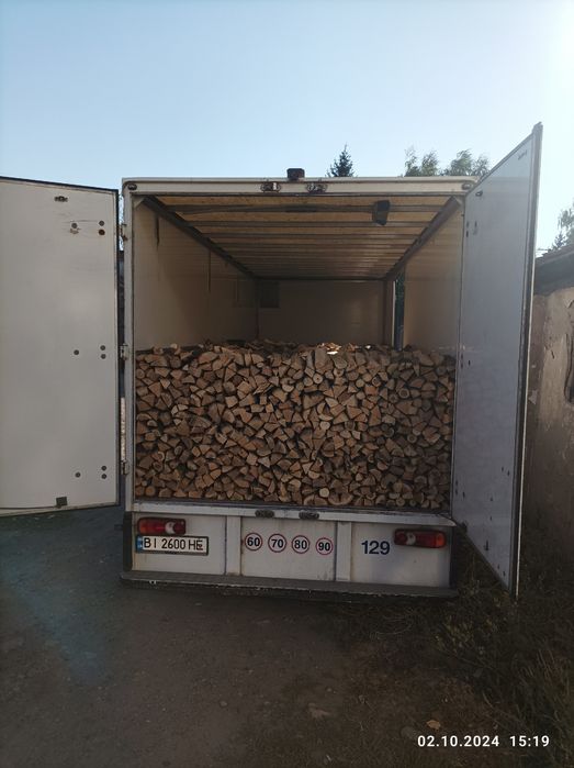 Продам дрова дуб,акація,ясен,клен,берест.