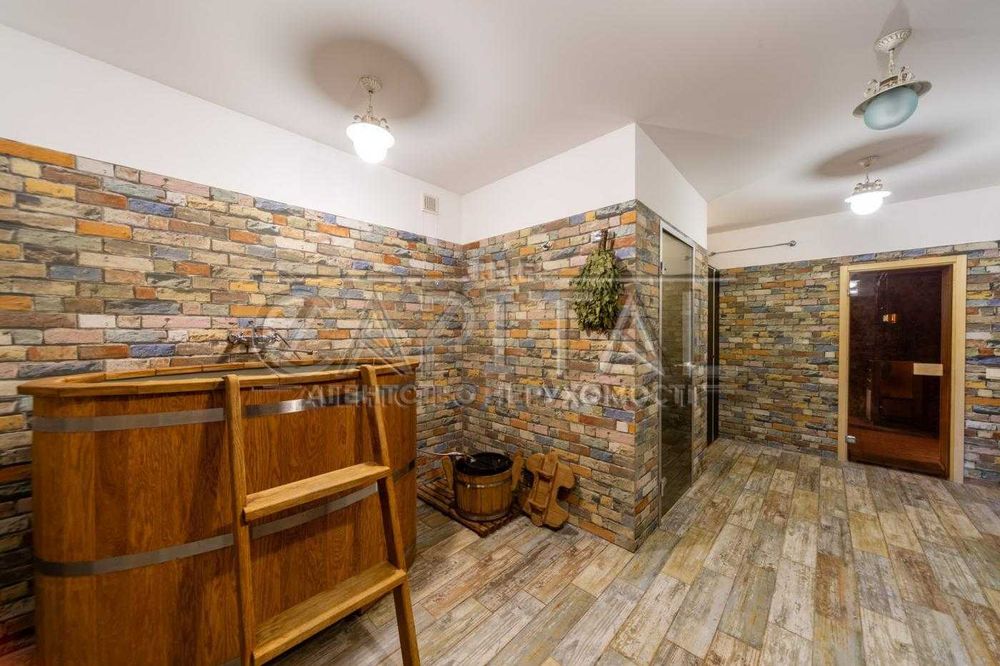 Здається в оренду будинок з каміном 400м2 в Білогородці 25 соток