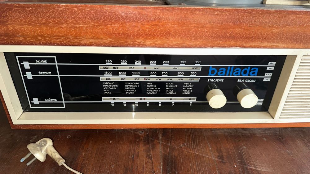 Radio Diora Ballada 24504