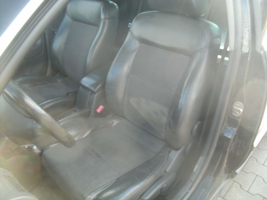 VW PASSAT B5 Kombi 2004 Rok 2.0 benz LPG Automat OC 02.2027