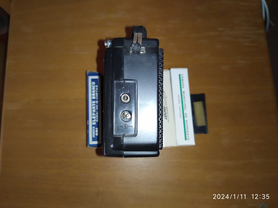 ## radio Omega 4021 (retro/avariado) ##64171269448321124