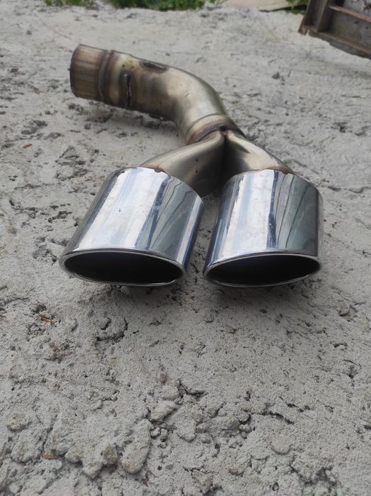 Роздвоєння на вихлоп