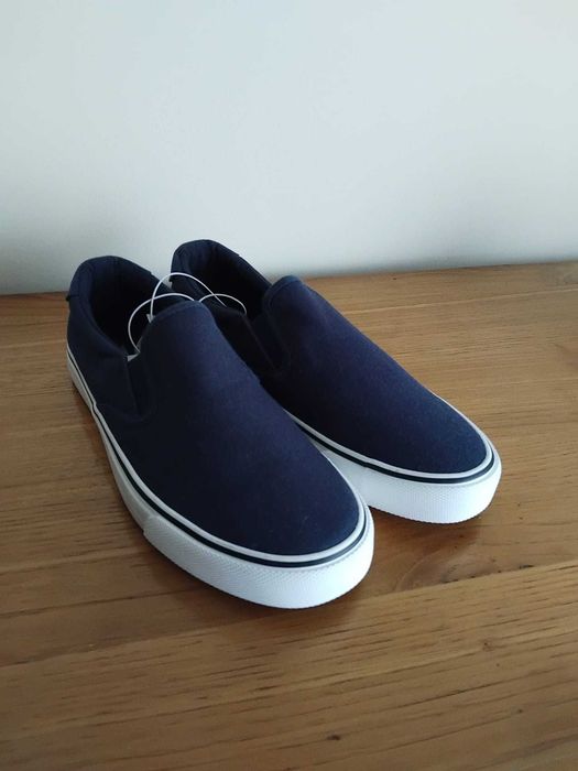 Sapatos para homem n° 41