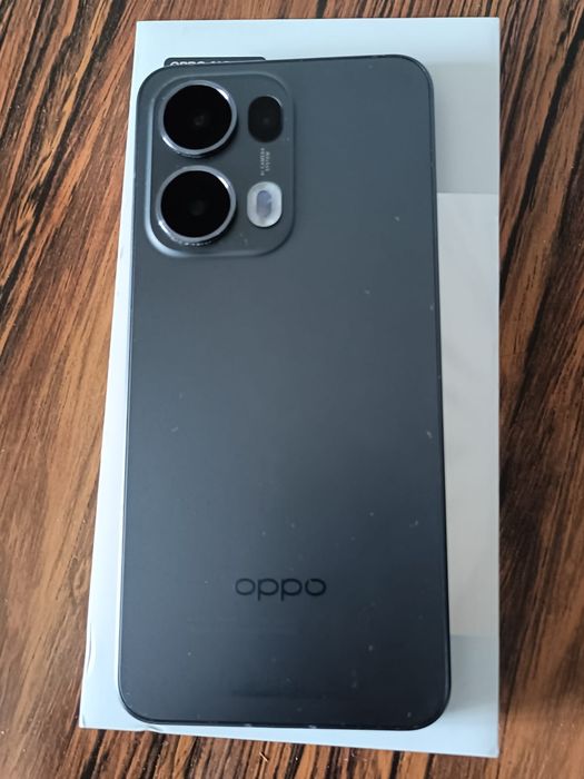 OPPO Reno13 Pro 5G – 512GB | 12GB RAM | Excelente Estado