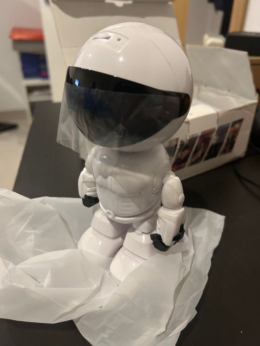 Wireless IP Camera - Auto Tracking - New in Box64284524770179124