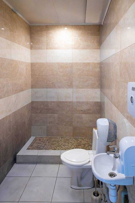 Продаж ресторан 650м2 Арарат вул. Гната Юри 12А без комісії