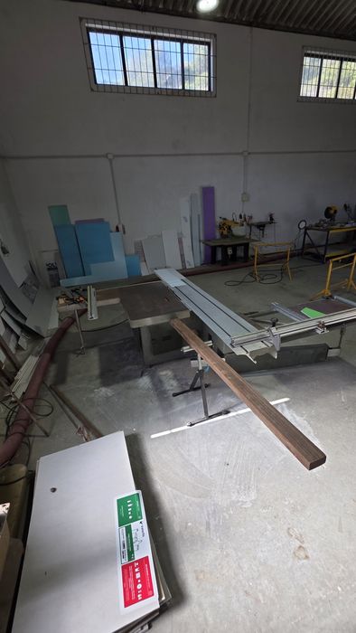 Esquadrejadora Stema SC403.2